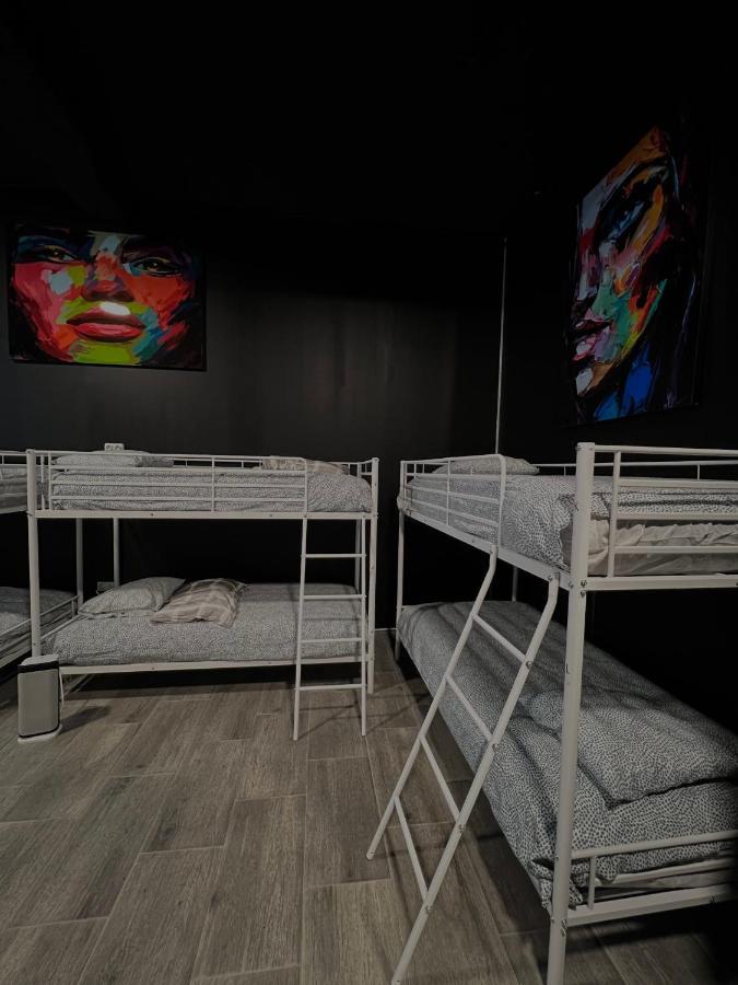 Rio Hostel Madrid Eksteriør bilde