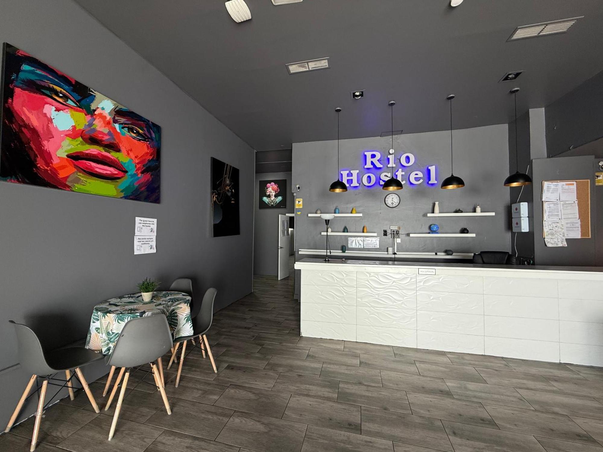 Rio Hostel Madrid Eksteriør bilde