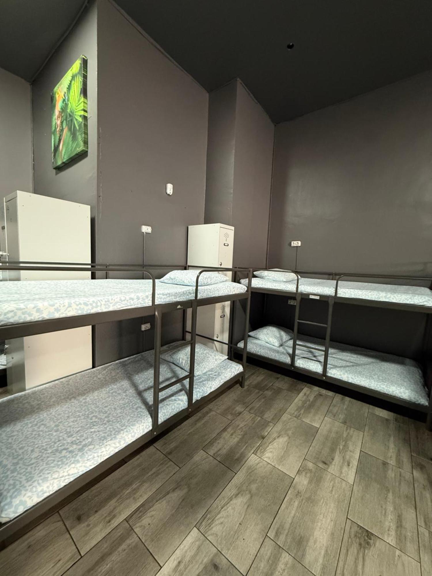 Rio Hostel Madrid Eksteriør bilde