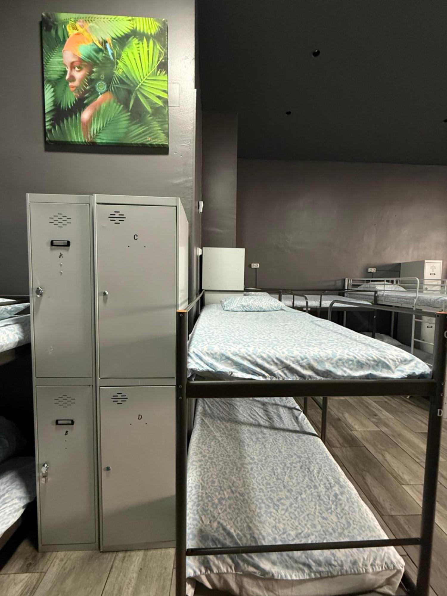 Rio Hostel Madrid Eksteriør bilde