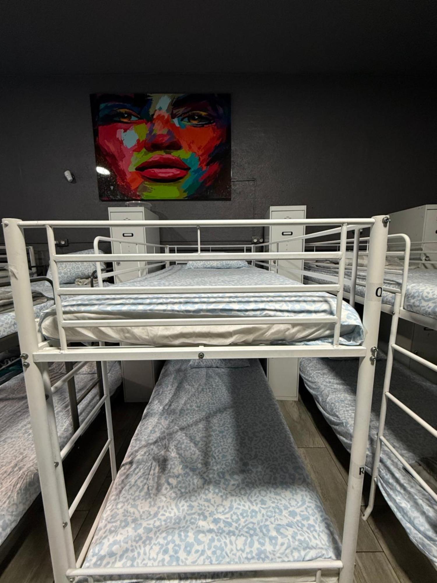 Rio Hostel Madrid Eksteriør bilde
